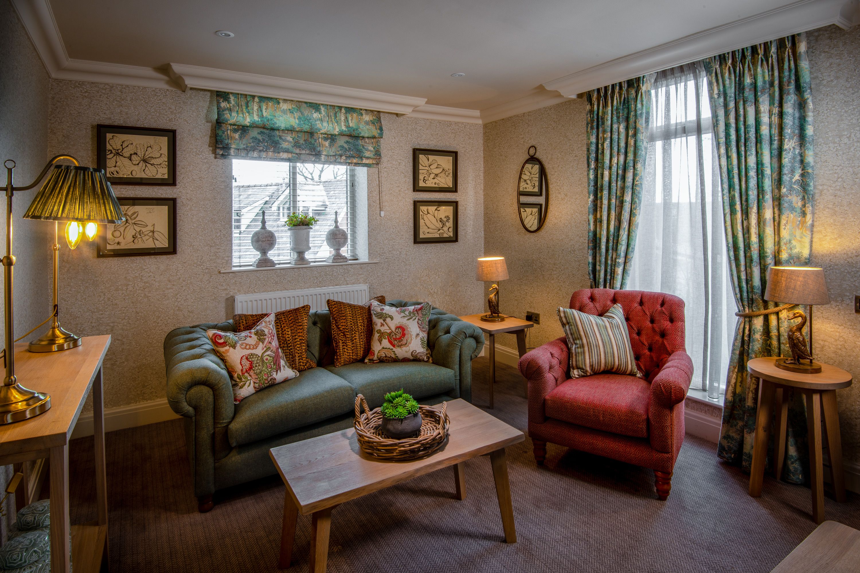 lounge area in suite