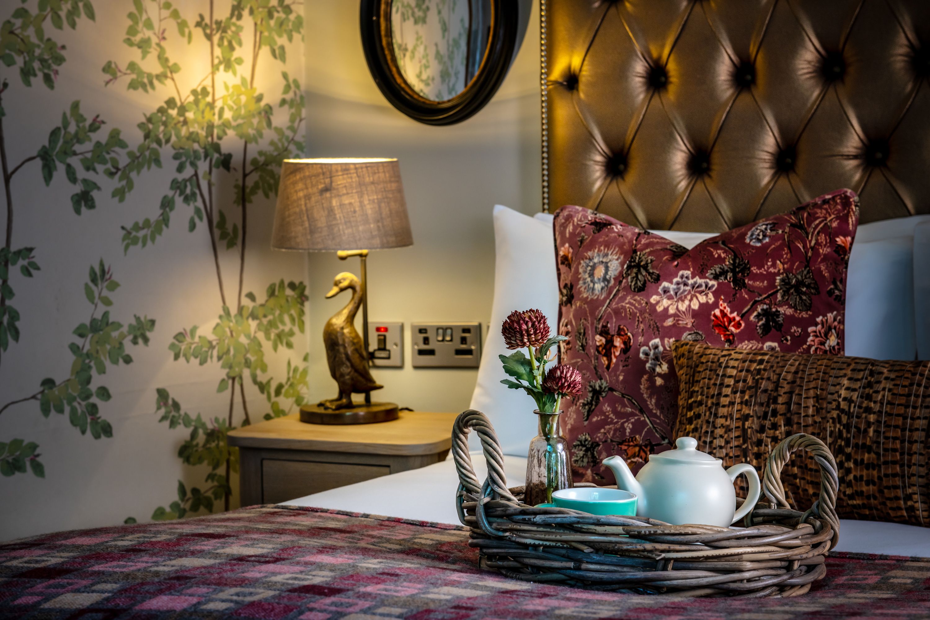 bedroom decor at the millstone